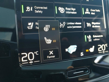 Photo 23 du bon plan VOLVO XC40 T5 Recharge 180 + 82ch Inscription Luxe DCT 7 occasion à 29990 €