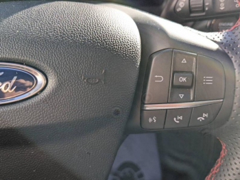 Photo 18 du bon plan FORD Puma 1.0 Flexifuel 125ch S&S mHEV ST-Line occasion à 20990 €