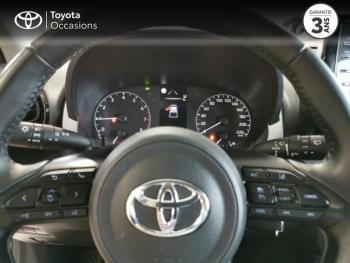 Photo 14 du bon plan TOYOTA Yaris 70 VVT-i Dynamic Business 5p MY22 occasion à 16970 €