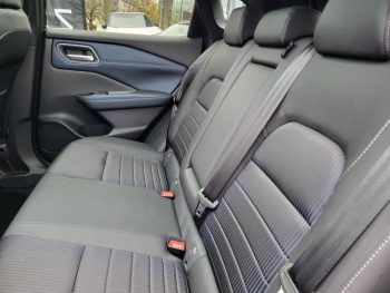 Photo 7 du bon plan NISSAN Qashqai e-POWER 190ch Tekna occasion à 30990 €