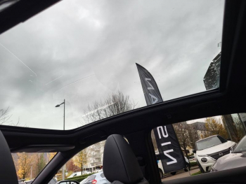 Photo 20 du bon plan NISSAN Qashqai e-POWER 190ch Tekna occasion à 30990 €