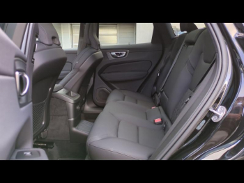 Photo 8 du bon plan VOLVO XC60 T6 Hybride Rechargeable 253 + 145ch Ultra Style Dark Geartronic 8 AWD occasion à 72900 €