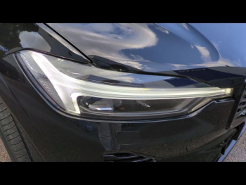 Photo 20 du bon plan VOLVO XC60 T6 Hybride Rechargeable 253 + 145ch Ultra Style Dark Geartronic 8 AWD occasion à 72900 €