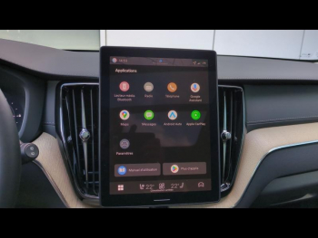 Photo 29 du bon plan VOLVO XC60 T6 Hybride Rechargeable 253 + 145ch Ultra Style Dark Geartronic 8 AWD occasion à 72900 €