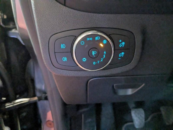 Photo 10 du bon plan FORD Fiesta 1.0 Flexifuel 95ch ST-Line 5p occasion à 14400 €