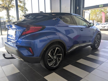 Photo 6 du bon plan TOYOTA C-HR 184h Graphic 2WD E-CVT MC19 occasion à 19990 €