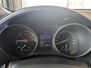 Photo 14 du bon plan TOYOTA C-HR 184h Graphic 2WD E-CVT MC19 occasion à 19990 €