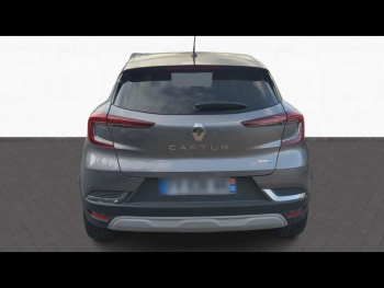 Photo 5 du bon plan RENAULT Captur 1.6 E-Tech Plug-in 160ch Intens occasion à 14390 €