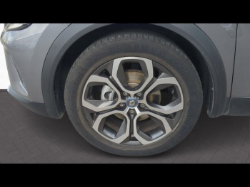 Photo 7 du bon plan RENAULT Captur 1.6 E-Tech Plug-in 160ch Intens occasion à 14390 €