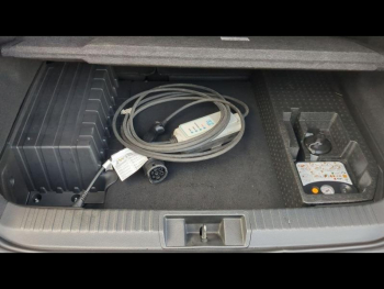 Photo 10 du bon plan RENAULT Captur 1.6 E-Tech Plug-in 160ch Intens occasion à 14390 €