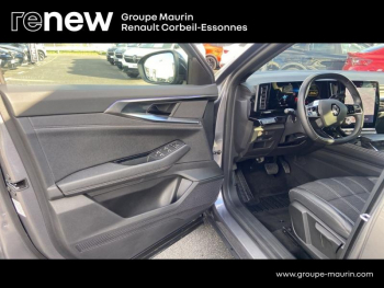 Photo 21 du bon plan RENAULT Austral 1.2 E-Tech full hybrid 200ch Techno occasion à 28488 €