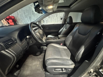 Photo 8 du bon plan LEXUS RX 450h 4WD Design occasion à 18490 €