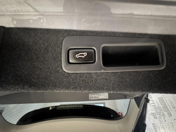 Photo 17 du bon plan LEXUS RX 450h 4WD Design occasion à 18490 €