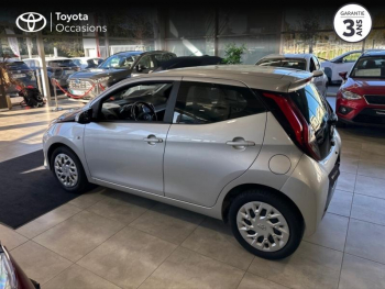 Photo 2 du bon plan TOYOTA Aygo 1.0 VVT-i 72ch x-play 5p MY21 occasion à 12490 €