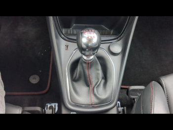 Photo 20 du bon plan FORD Puma 1.5 EcoBoost 200ch S&S ST occasion à 28990 €