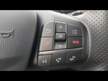 Photo 24 du bon plan FORD Puma 1.5 EcoBoost 200ch S&S ST occasion à 28990 €