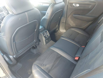 Photo 14 du bon plan VOLVO XC40 T5 Recharge 180 + 82ch R-Design DCT 7 occasion à 31990 €