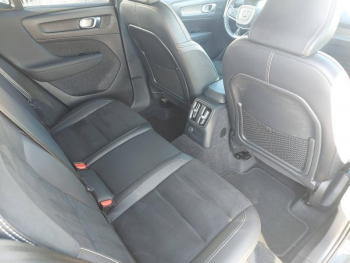 Photo 15 du bon plan VOLVO XC40 T5 Recharge 180 + 82ch R-Design DCT 7 occasion à 31990 €