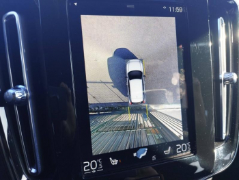 Photo 19 du bon plan VOLVO XC40 T5 Recharge 180 + 82ch R-Design DCT 7 occasion à 31990 €