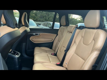 Photo 6 du bon plan VOLVO XC90 T8 AWD 310 + 145ch Ultimate Style Chrome Geartronic occasion à 56990 €
