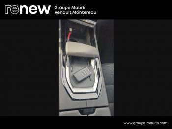 Photo 23 du bon plan RENAULT Espace 1.2 E-Tech full hybrid 200ch esprit Alpine 7 places - 24 occasion à 48590 €