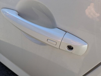 Photo 7 du bon plan NISSAN Qashqai 1.3 Mild Hybrid 140ch Tekna occasion à 22900 €