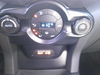Photo 12 du bon plan FORD EcoSport 1.0 EcoBoost 125ch Titanium occasion à 10900 €