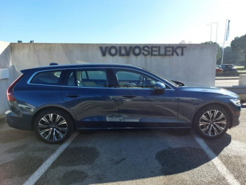 Photo 8 du bon plan VOLVO V60 B3 163ch Ultimate Style Dark DCT 7 occasion à 38490 €