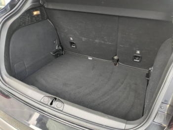 Photo 9 du bon plan FIAT 500X 1.3 FireFly Turbo T4 150ch Cross DCT occasion à 13690 €