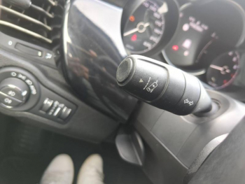 Photo 17 du bon plan FIAT 500X 1.3 FireFly Turbo T4 150ch Cross DCT occasion à 13690 €