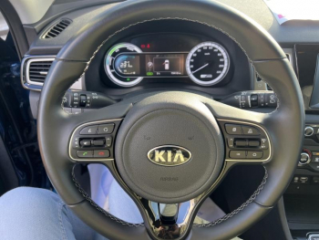 Photo 15 du bon plan KIA Niro 1.6 GDi 105ch ISG + Ã©lectrique 43.5ch Design DCT6 occasion à 16980 €