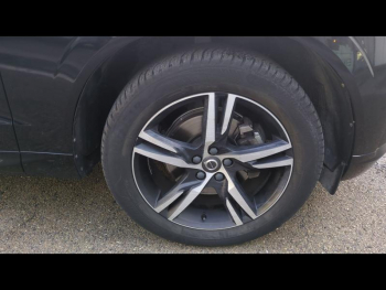 Photo 15 du bon plan VOLVO XC60 D4 AdBlue 190ch R-Design Geartronic occasion à 30690 €