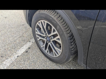 Photo 12 du bon plan FORD Kuga 2.5 Duratec 225ch PowerSplit PHEV Titanium eCVT occasion à 19290 €