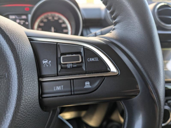 Photo 14 du bon plan SUZUKI Swift 1.2 Dualjet Hybrid 83ch Pack AllGrip occasion à 16990 €