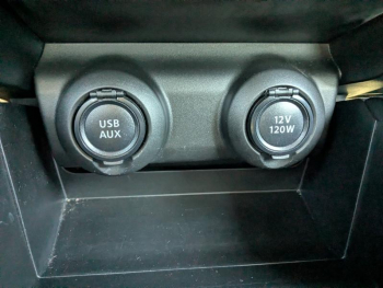 Photo 22 du bon plan SUZUKI Swift 1.2 Dualjet Hybrid 83ch Pack AllGrip occasion à 16990 €