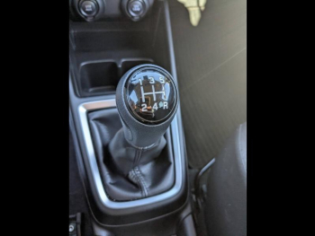 Photo 23 du bon plan SUZUKI Swift 1.2 Dualjet Hybrid 83ch Pack AllGrip occasion à 16990 €