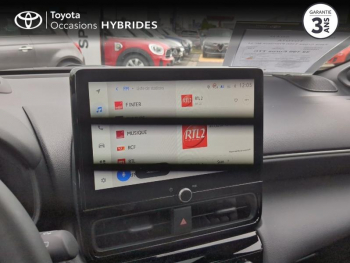 Photo 15 du bon plan TOYOTA Yaris Cross 130h PremiÃ¨re MC24 occasion à 32190 €