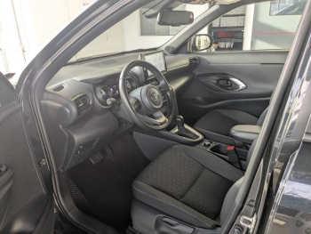 Photo 11 du bon plan TOYOTA Yaris Cross 116h Design AWD-i MY22 occasion à 23490 €