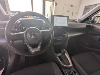 Photo 12 du bon plan TOYOTA Yaris Cross 116h Design AWD-i MY22 occasion à 23490 €