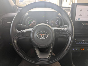 Photo 13 du bon plan TOYOTA Yaris Cross 116h Design AWD-i MY22 occasion à 23490 €