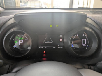 Photo 14 du bon plan TOYOTA Yaris Cross 116h Design AWD-i MY22 occasion à 23490 €
