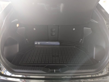 Photo 20 du bon plan TOYOTA Yaris Cross 116h Design AWD-i MY22 occasion à 23490 €