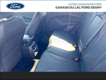 Photo 12 du bon plan FORD Mustang Mach-E Extended Range 99kWh 294ch Premium Propulsion occasion à 41900 €