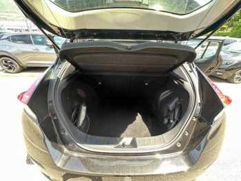 Photo 16 du bon plan NISSAN Leaf 150ch 40kWh Acenta 21.5 occasion à 15490 €