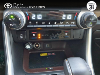Photo 19 du bon plan TOYOTA RAV4 2.5 Hybride 222ch Lounge AWD-i MY24 occasion à 43980 €