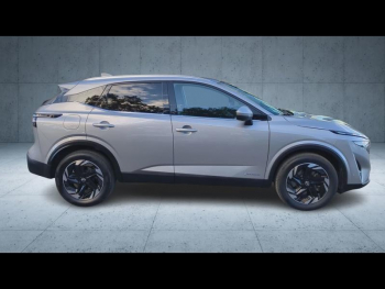 Photo 4 du bon plan NISSAN Qashqai e-POWER 190ch N-Connecta 2024 occasion à 32900 €