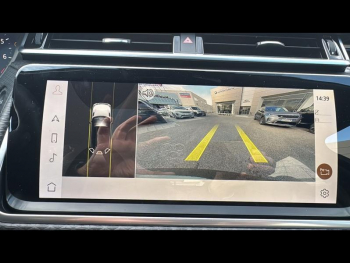 Photo 20 du bon plan LAND-ROVER Range Rover Velar 2.0 P400e 404ch PHEV R-Dynamic SE AWD BVA occasion à 71700 €