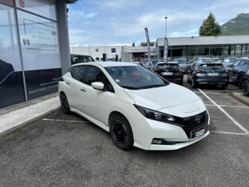 Photo 4 du bon plan NISSAN Leaf 150ch 40kWh Acenta 22 occasion à 15990 €