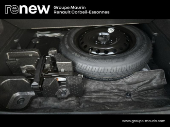 Photo 15 du bon plan RENAULT Arkana 1.6 E-Tech 145ch RS Line -21B occasion à 21898 €