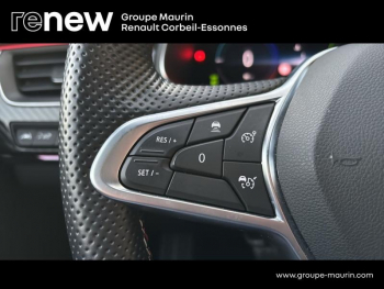 Photo 18 du bon plan RENAULT Arkana 1.6 E-Tech 145ch RS Line -21B occasion à 21898 €